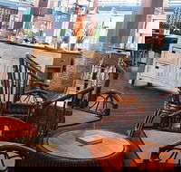 Narangba Valley Tavern - Accommodation Directory