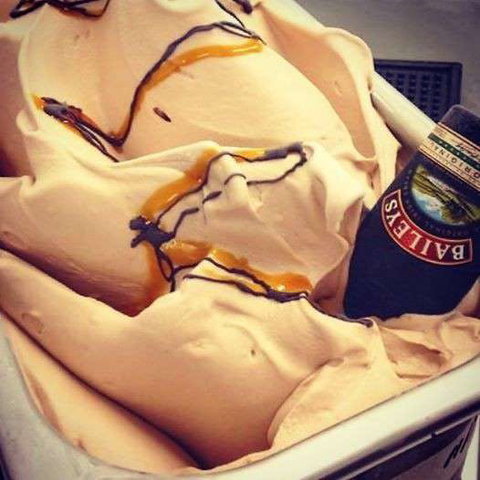 Scoops Gelatiland - Accommodation Directory 0