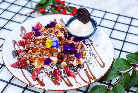 Shine Cafe - Accommodation Directory 0