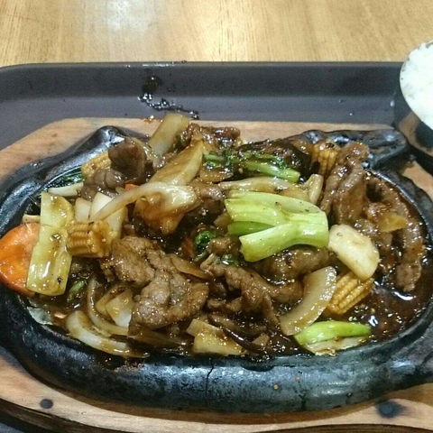 Sizzling King - Accommodation Directory 0