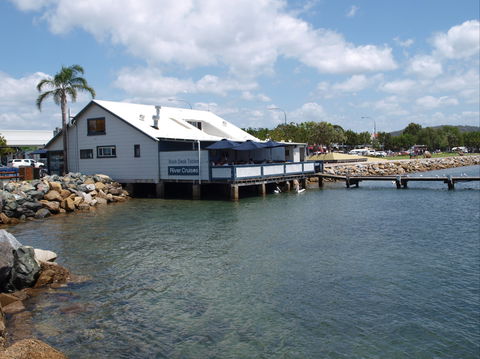 The Boatshed: Batemans Bay - Accommodation Directory 0