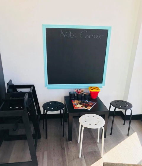 Gold Leaf Coffee Shop - Accommodation Directory 0