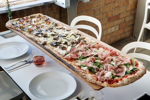 Northbeach Pavilion Pizza Restaurant, Bar And Kiosk - Accommodation Directory 0