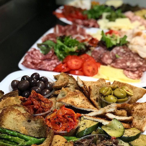 Cafe Deli - Accommodation Directory 0