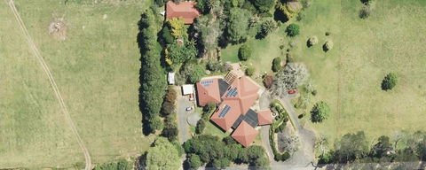 Linton Gardens - Accommodation Directory 0