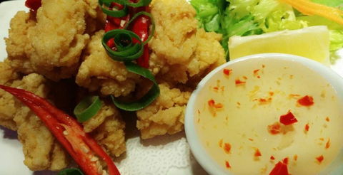 Two Seats Thai - Accommodation Directory 0