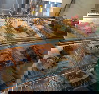 La Crepe de Paris - Accommodation Directory
