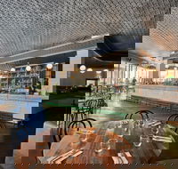 Mayfair Lane Pub and Dining Room - Accommodation Directory