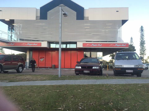 Pizza Hut - Runaway Bay - Accommodation Directory 0
