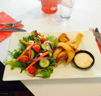 Patten's On Bridge - Accommodation Directory