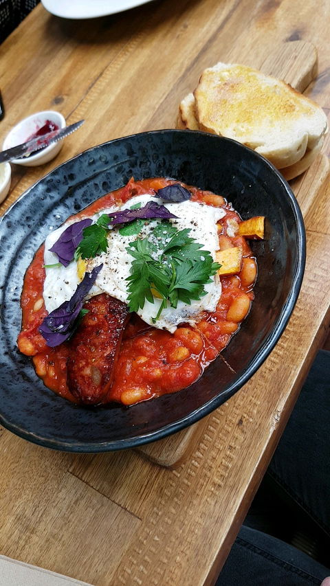 Thirty Three Cups - Accommodation Directory 2