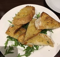 The Pepper Lounge - Accommodation Directory