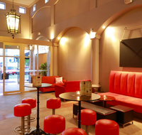 Hope Island Tavern - Accommodation Directory