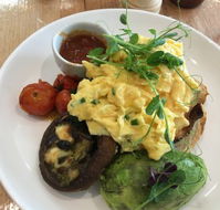Manna Lane - Accommodation Directory