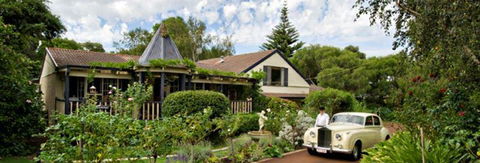 Ruby's Cafe - Accommodation Directory 13