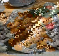 MO Charcoal Alley - Accommodation Directory