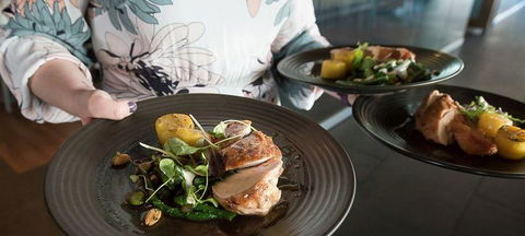 The Wharf Hotel - Accommodation Directory 2