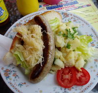 German Tucker - Accommodation Directory