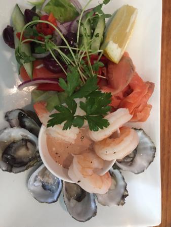 Santa Fe Cafe Bar & Restaurant - Accommodation Directory 0