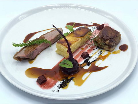 Eschalot Restaurant - Accommodation Directory 0
