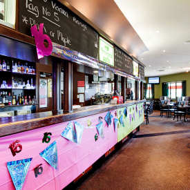 Irish Finnegan’s - Accommodation Directory 2