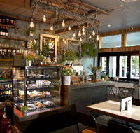 Double Barrel Kitchen - Accommodation Directory