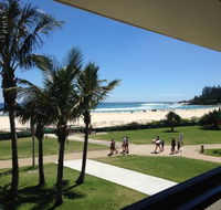 Coolangatta Surf Club - Accommodation Directory