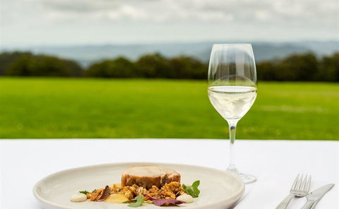 The Peak Restaurant At Spicers Peak Lodge - Accommodation Directory 9