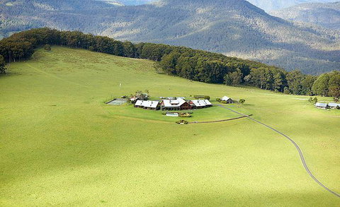 The Peak Restaurant At Spicers Peak Lodge - Accommodation Directory 12