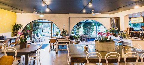 Armchair Collective - Accommodation Directory 2