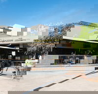 Palmerston Tavern - Accommodation Directory