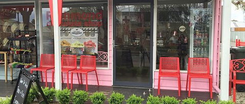 Chocolate Trading Co - Accommodation Directory 0