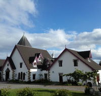 Hatcher's Manor - Accommodation Directory