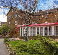 Kings Bridge Bar  Restaurant - Accommodation Directory