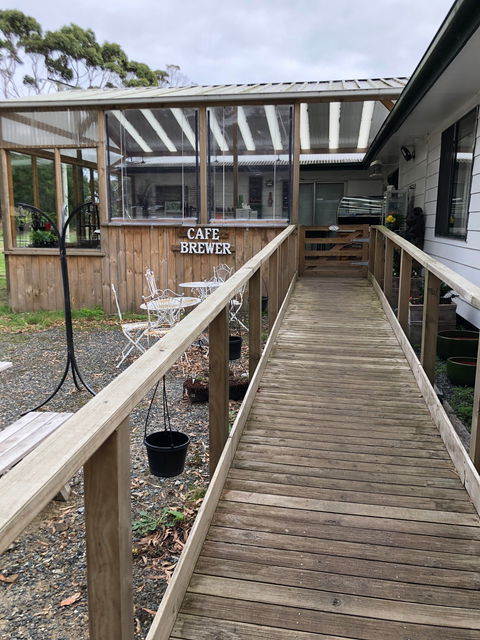 Cafe Brewer - Accommodation Directory 1