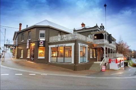 Deloraine Hotel Restaurant - Accommodation Directory 0