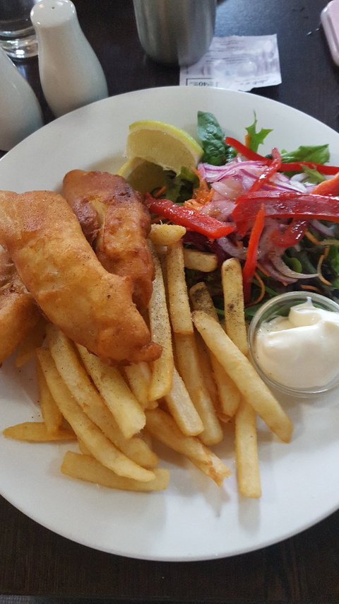 Deloraine Hotel Restaurant - Accommodation Directory 5