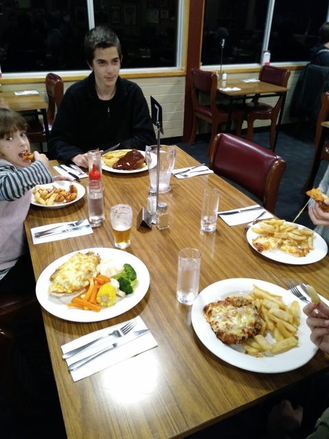 Dover RSL Club - Accommodation Directory 1