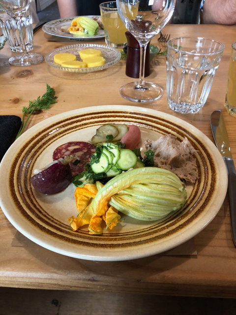 Fat Pig Farm - Accommodation Directory 2