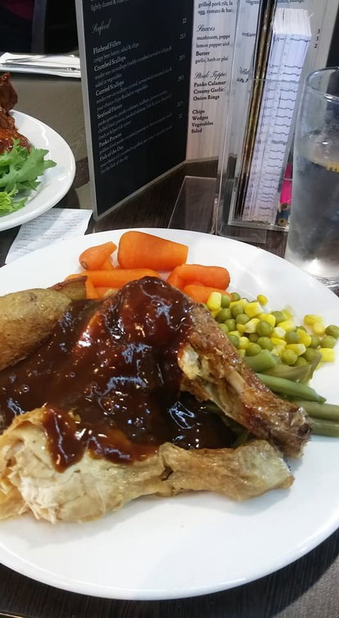 Mowbray Hotel Bistro - Accommodation Directory 4