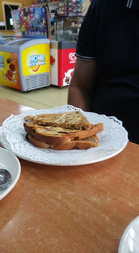 Noah's Coffee Lounge & Takeaway - Accommodation Directory 3