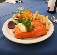 Regatta Point Tavern - Accommodation Directory