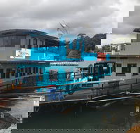 Skippers Floating Eatery - Accommodation Directory