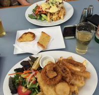 Southport Hotel  Caravan Park - Accommodation Directory