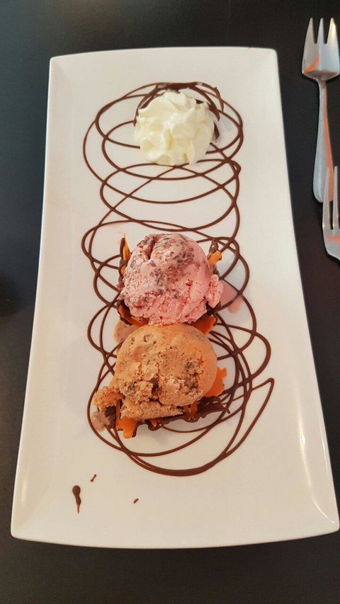 The Chocolate Gallery & Cafe - Accommodation Directory 7