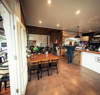 The Hub - Pizza and Beer - Accommodation Directory
