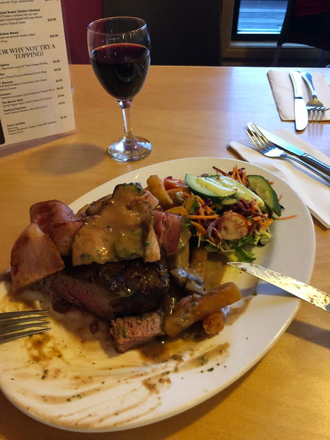 The Wharf Hotel Wynyard - Accommodation Directory 6