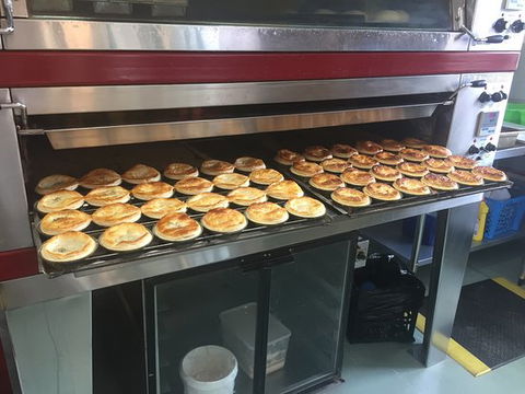 Three Islands Bakehouse - Accommodation Directory 0