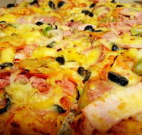 Padbury Pizza - Accommodation Directory