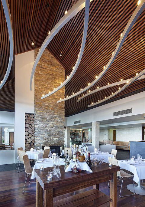 Other Side Of The Moon Restaurant - Accommodation Directory 26
